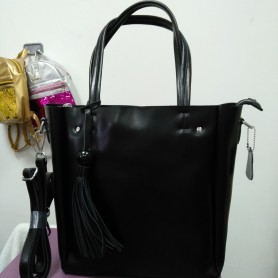 Шкіряна жіноча чорна сумка середня (DM519051Cl)